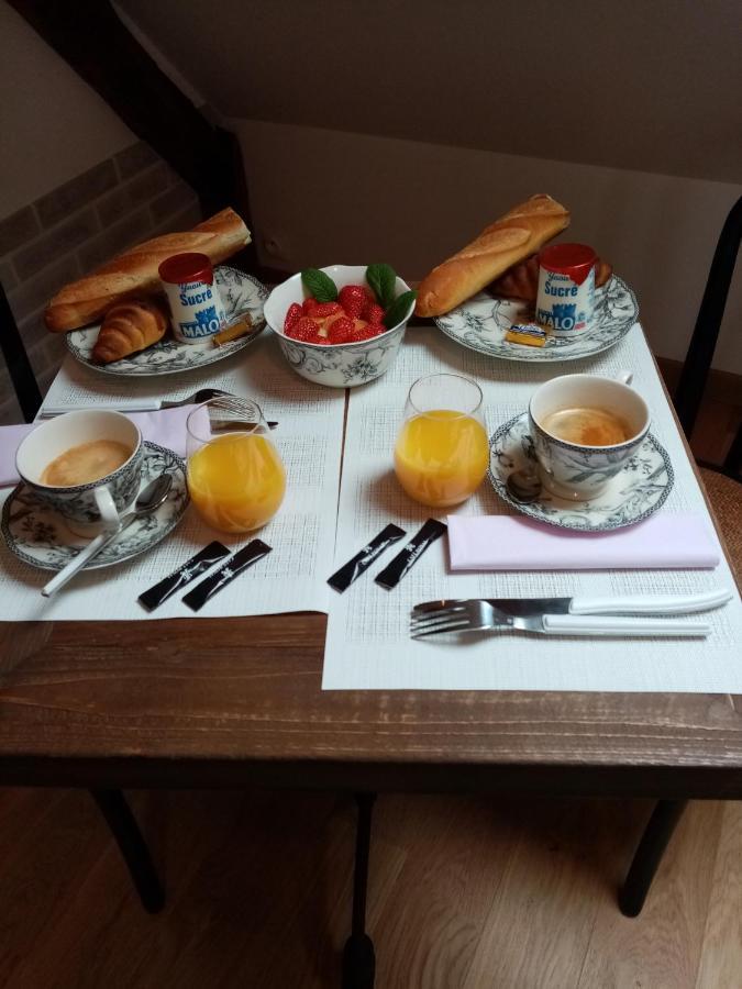 Le Grenier D'Isafil Bed & Breakfast Bordeaux-Saint-Clair Dış mekan fotoğraf