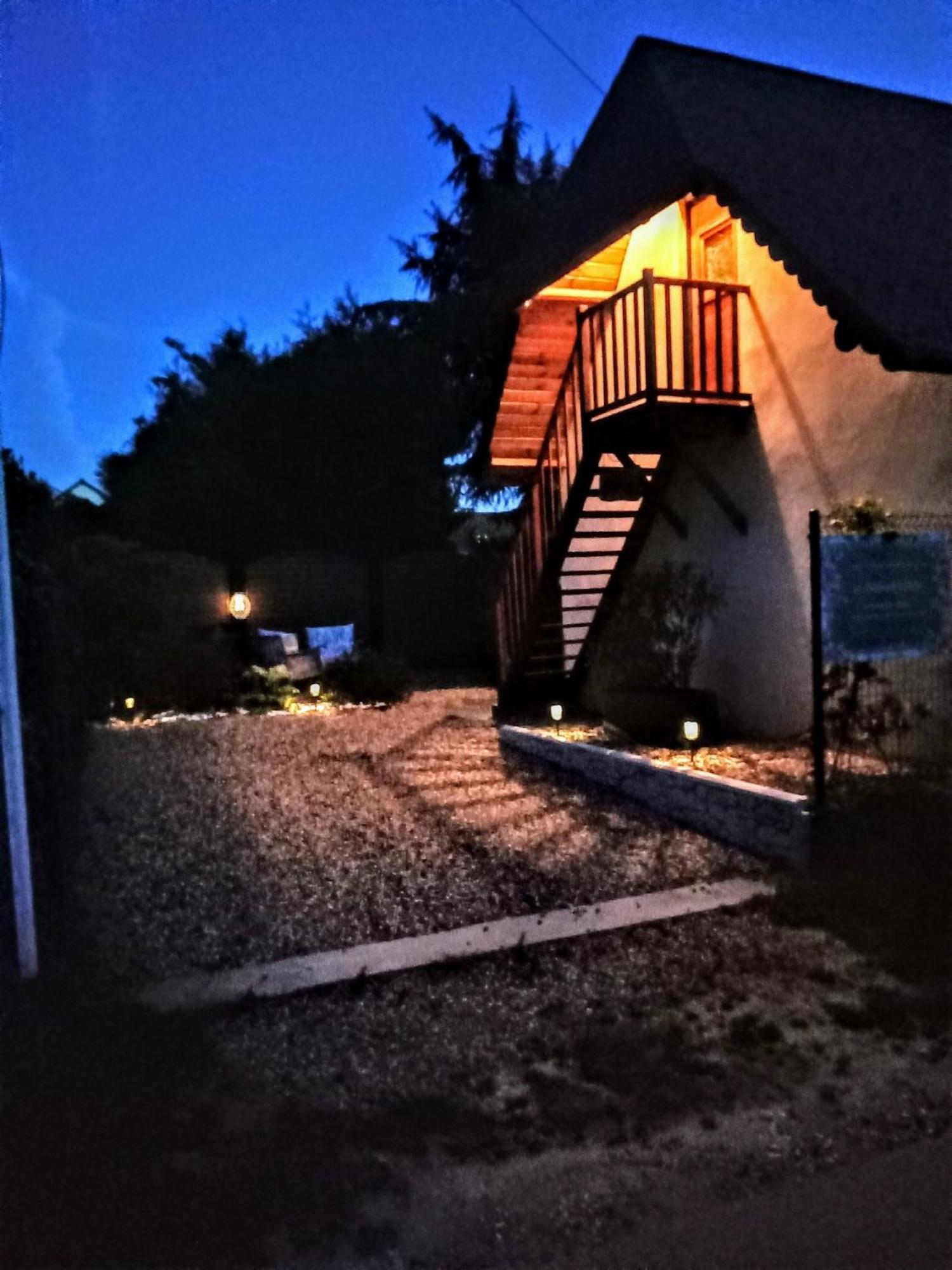Le Grenier D'Isafil Bed & Breakfast Bordeaux-Saint-Clair Dış mekan fotoğraf